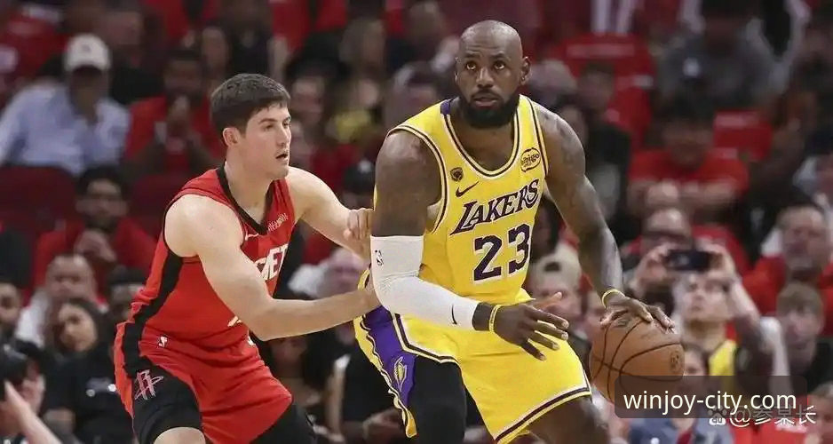 湖人锁定季后赛实战教学：从新闻事件看万象城体育投注平台赛事分析方法